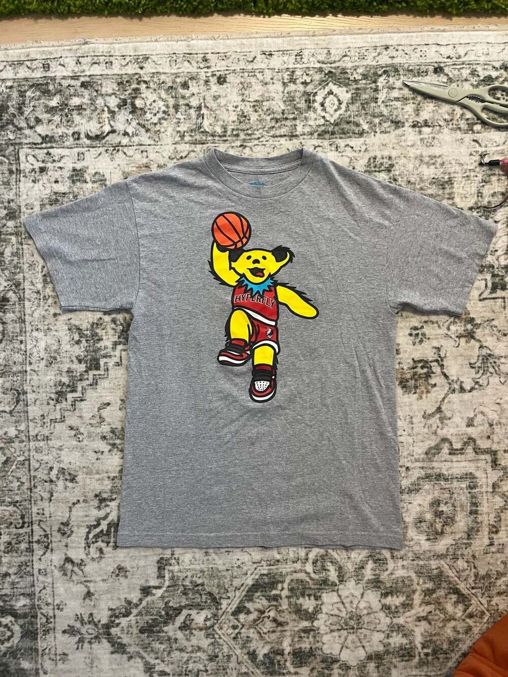 Hyperfly x Grateful Dead Basketball Bear Dunk Graphic T-Shirt